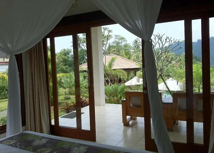 Gasthuis Shantiasa Bali 3*